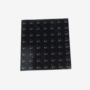 Tarratyynyt musta halk 8 mm arkissa 56 kohopistettä